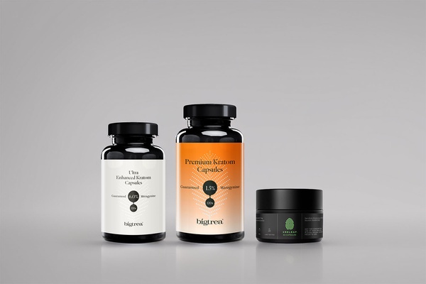 Assorted bigtrea kratom capsules